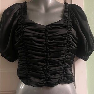 Essue Black Ruched Puff Sleeve Blouse